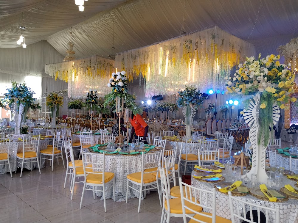 Uyi Grand Marquee